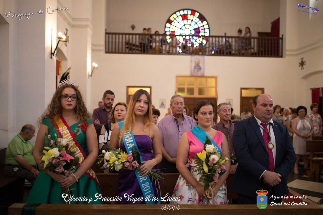 Procesión en honor a la Virgen de los Llanos