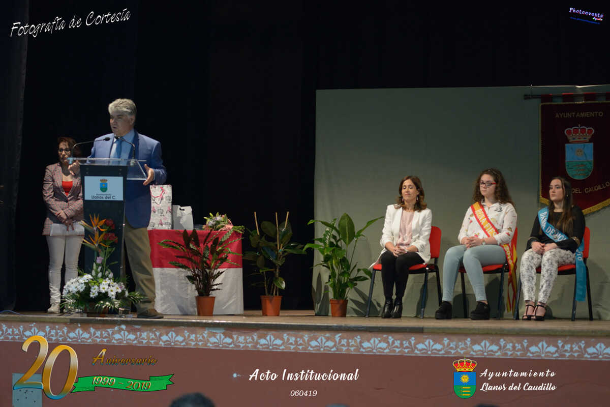 Acto institucional con motivo del 20 Aniversario de Llanos