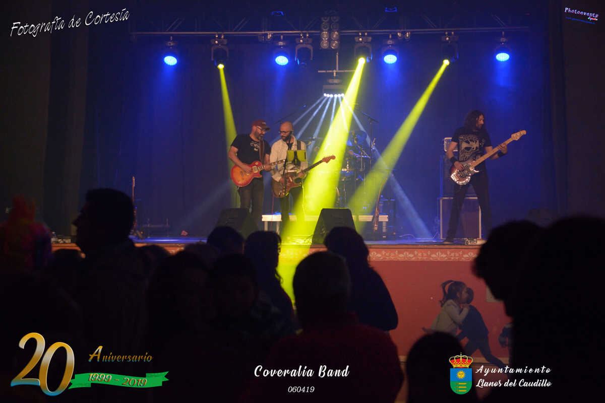 Concierto de Coveralia Band, 20 Aniversario de Llanos