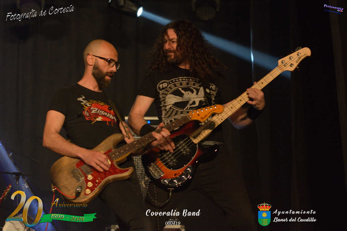 Concierto de Coveralia Band, 20 Aniversario de Llanos