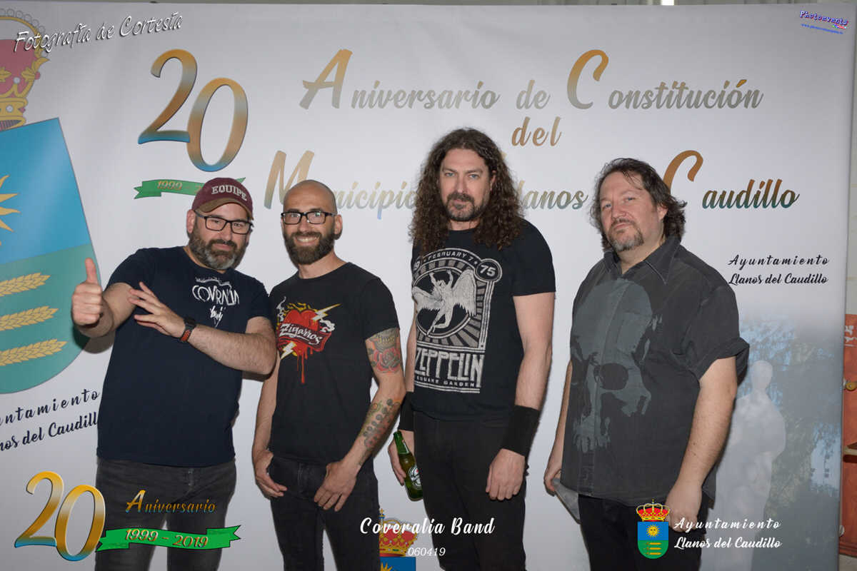 Concierto de Coveralia Band, 20 Aniversario de Llanos