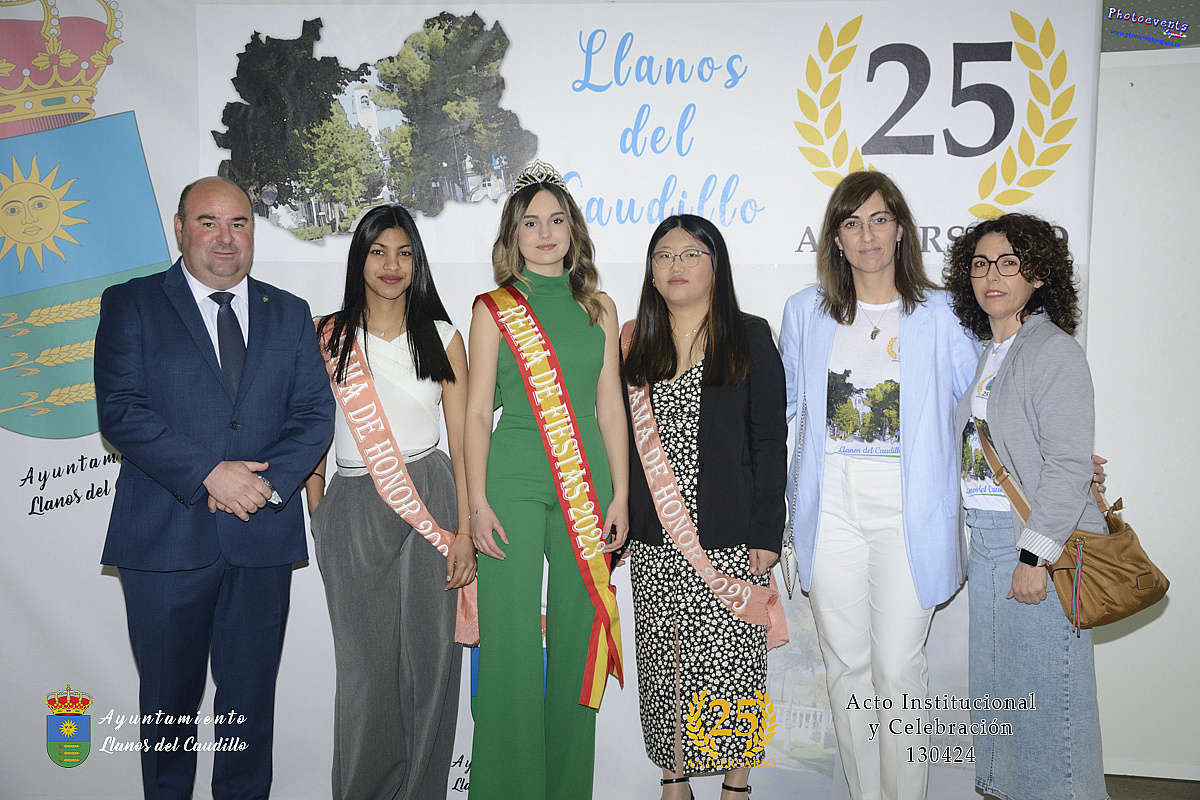Celebración del 25 Aniversario de Constitución del Municipio de Llanos del Caudillo