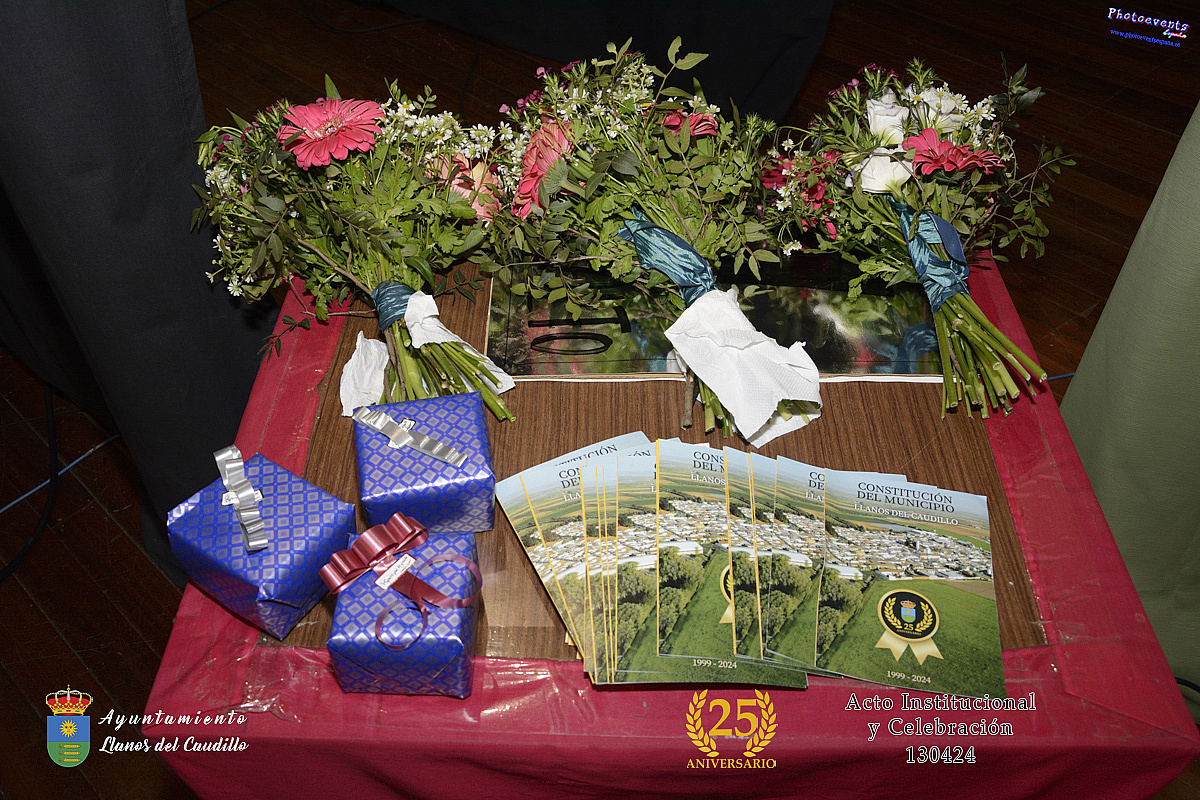 Celebración del 25 Aniversario de Constitución del Municipio de Llanos del Caudillo